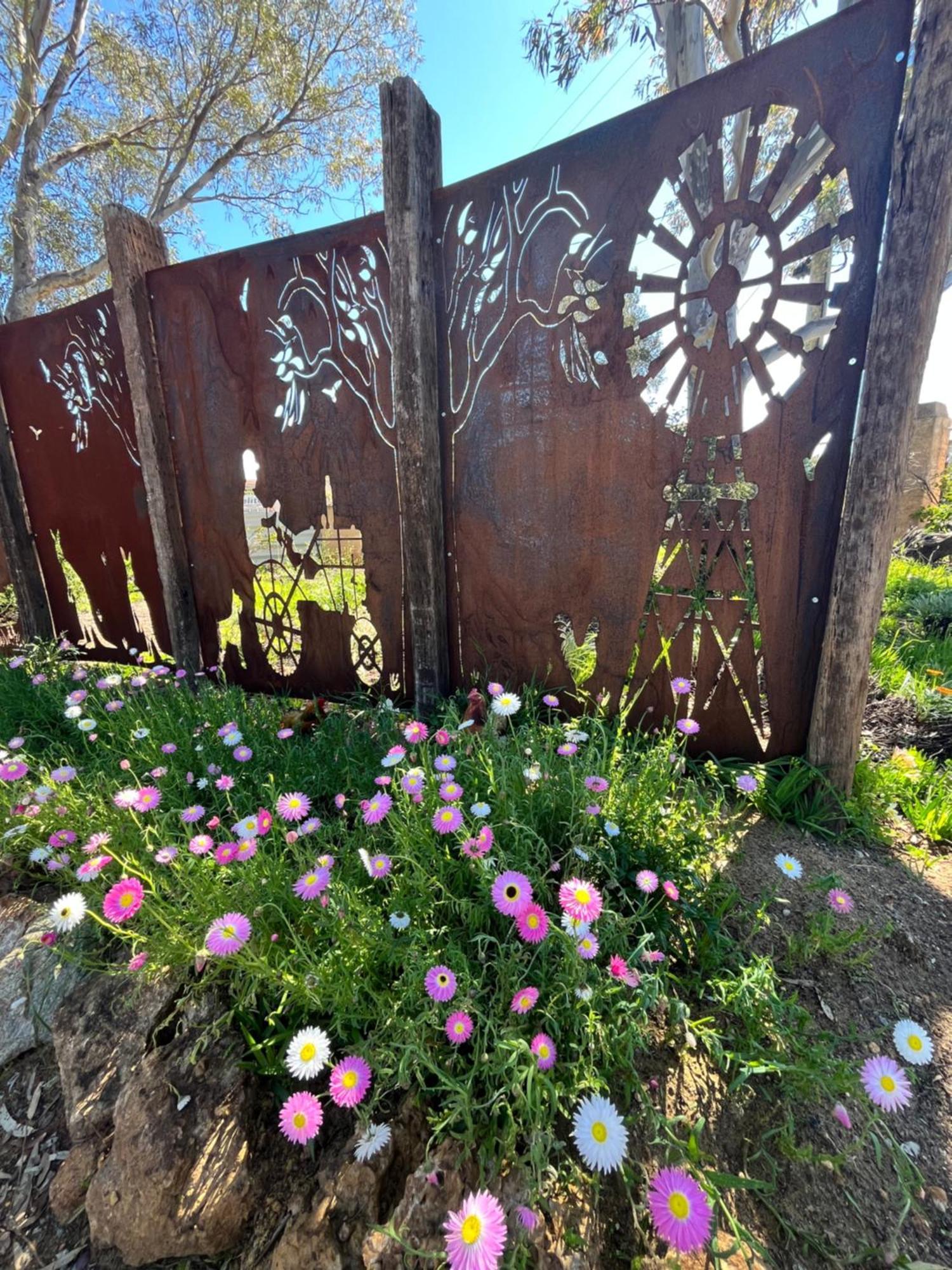The Old Convent Dalwallinu Exterior foto